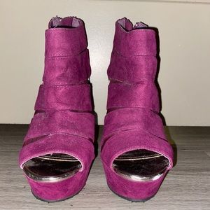 Rouge Purple Wedges